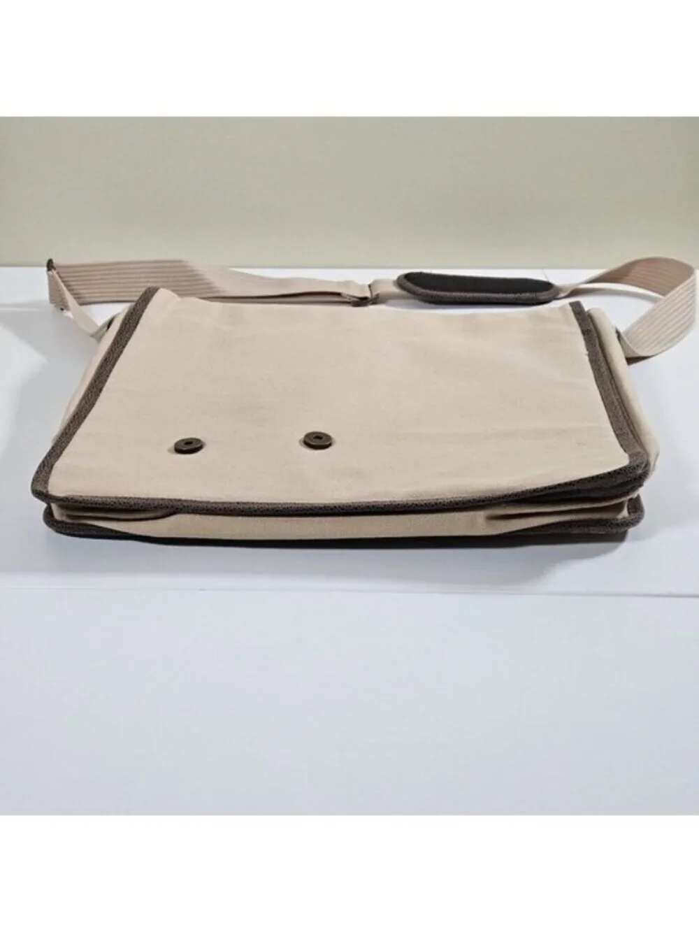 Kanata Sport Crossbody Messenger Bag Beige Canvas Pockets Shoulder Strap FLAW